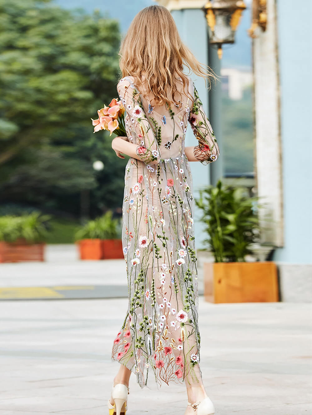 Floral Embroidered Tulle Round Neck A-Line Midi Dress - View 6