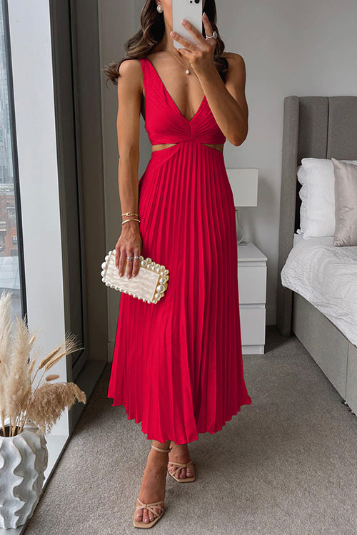 Deep V-Neck Sleeveless Cut Out Pleated Maxi Dress 6