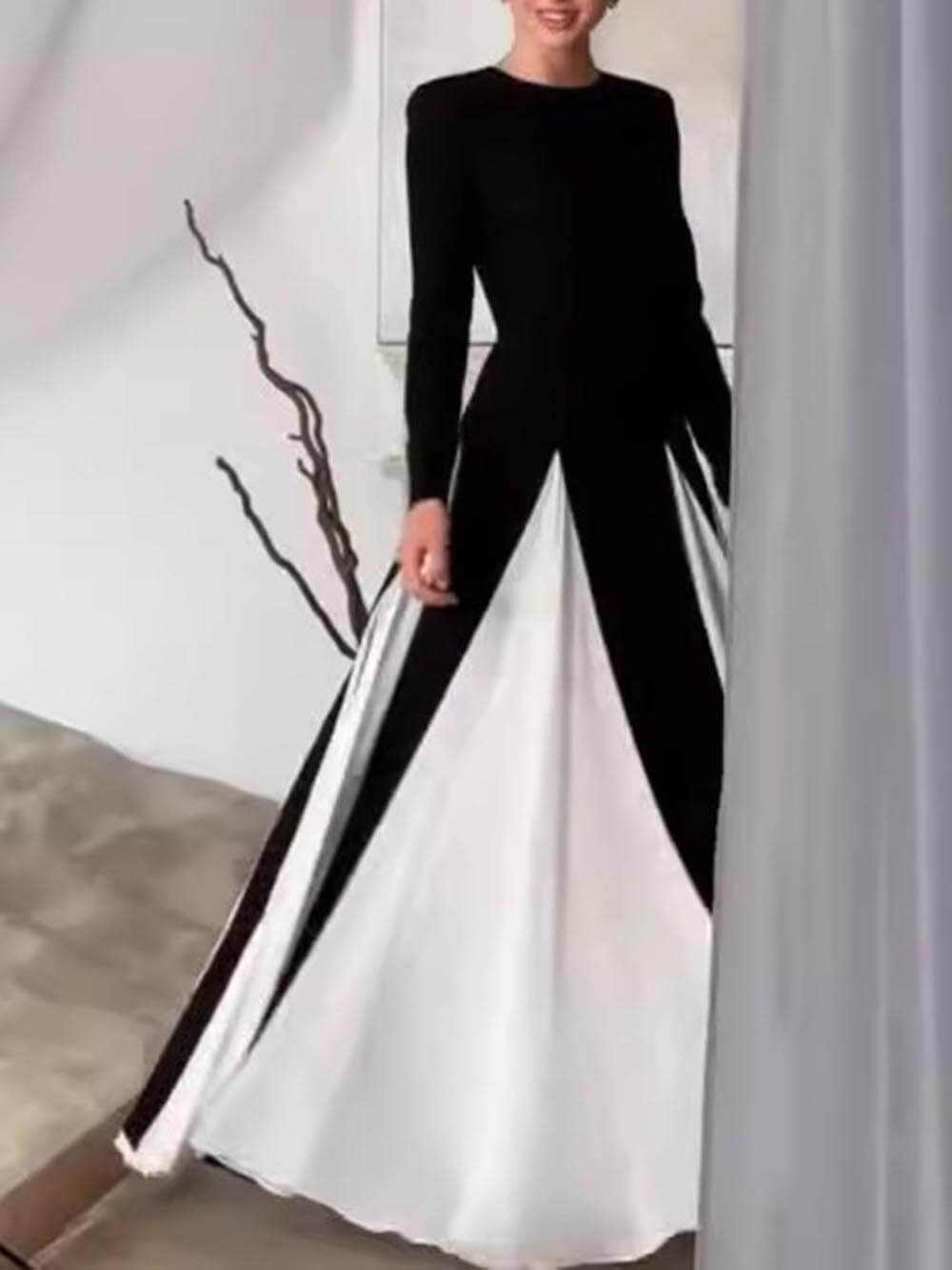 Glam Elegant Panelled Tulle Long Sleeve A - line Maxi Dress - View 4