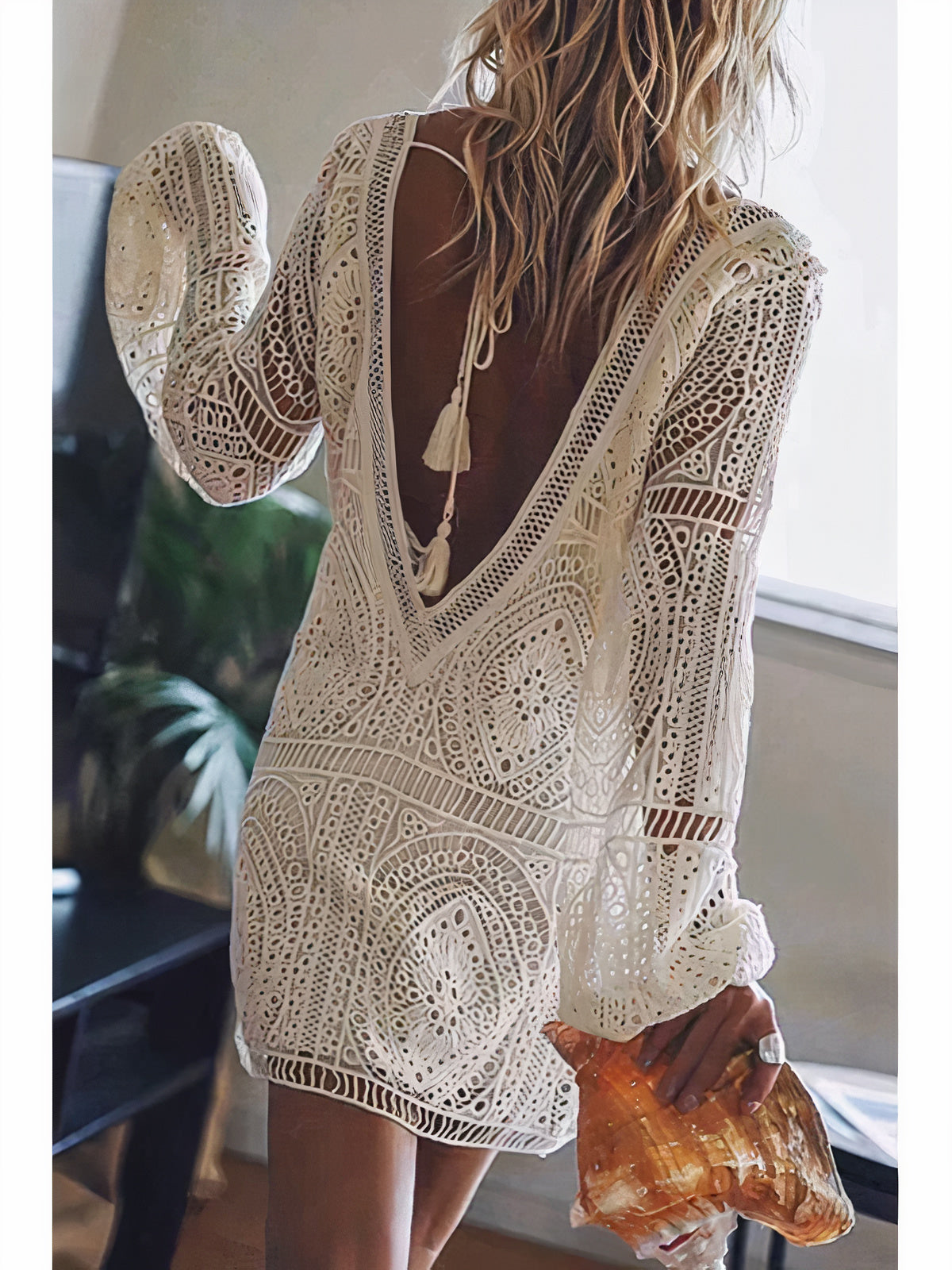 Lace Deep V-Neck Long Balloon Sleeve Shift Mini Dress - View 2