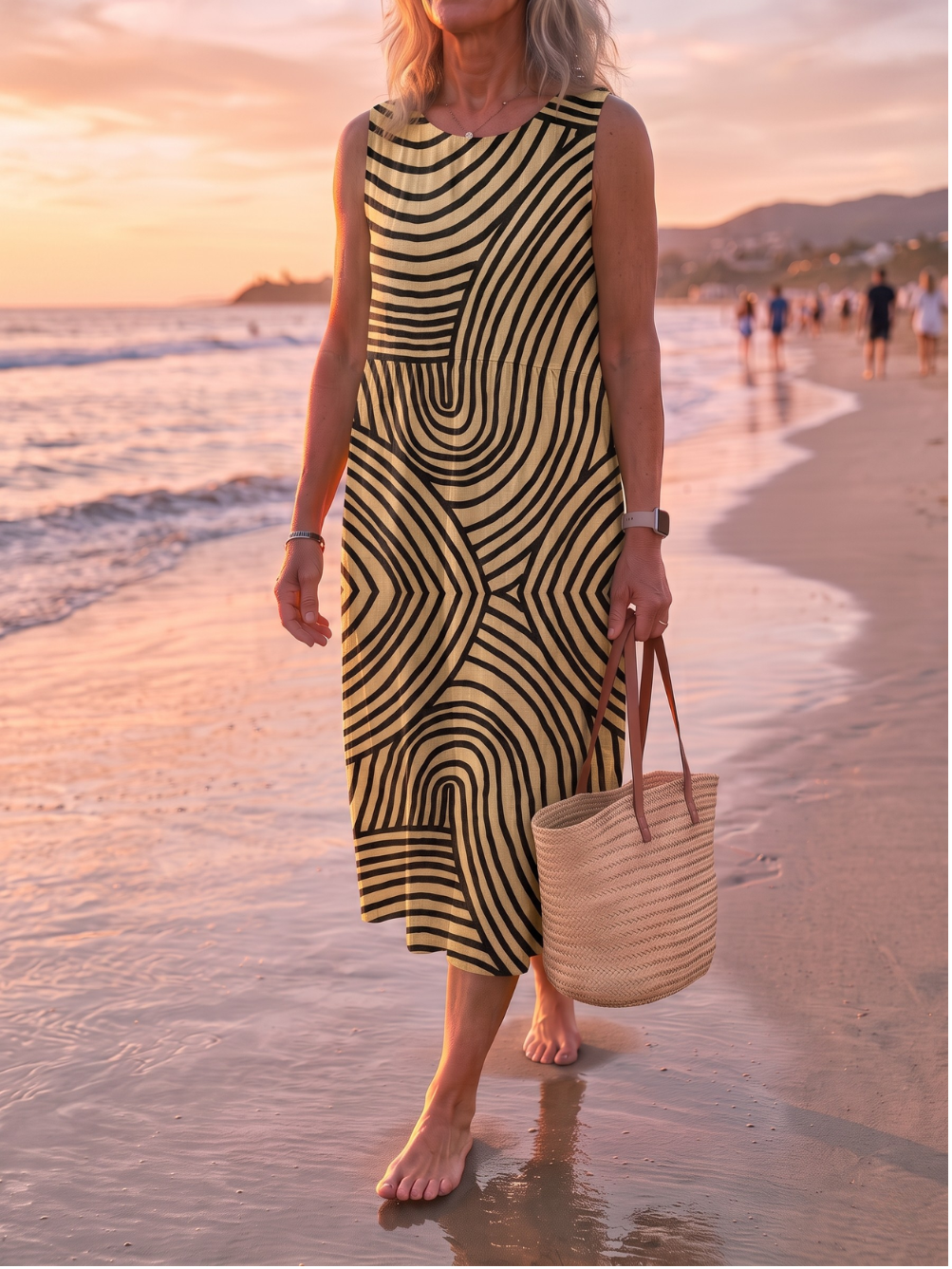 Geometric Line Print Round Neck Sleeveless Midi Dress