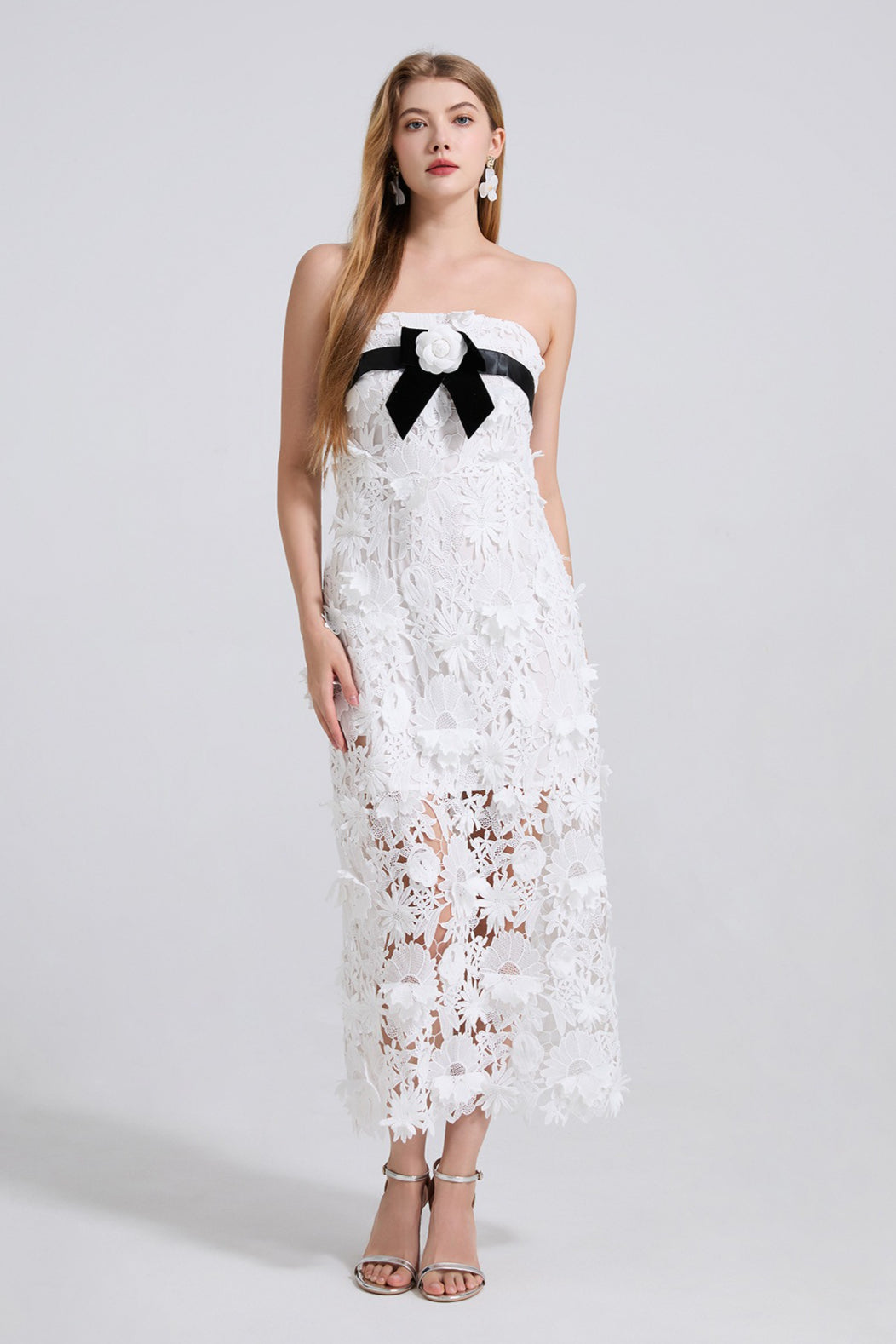 3D Floral Lace Applique Strapless Bodycon Midi Dress - View 4