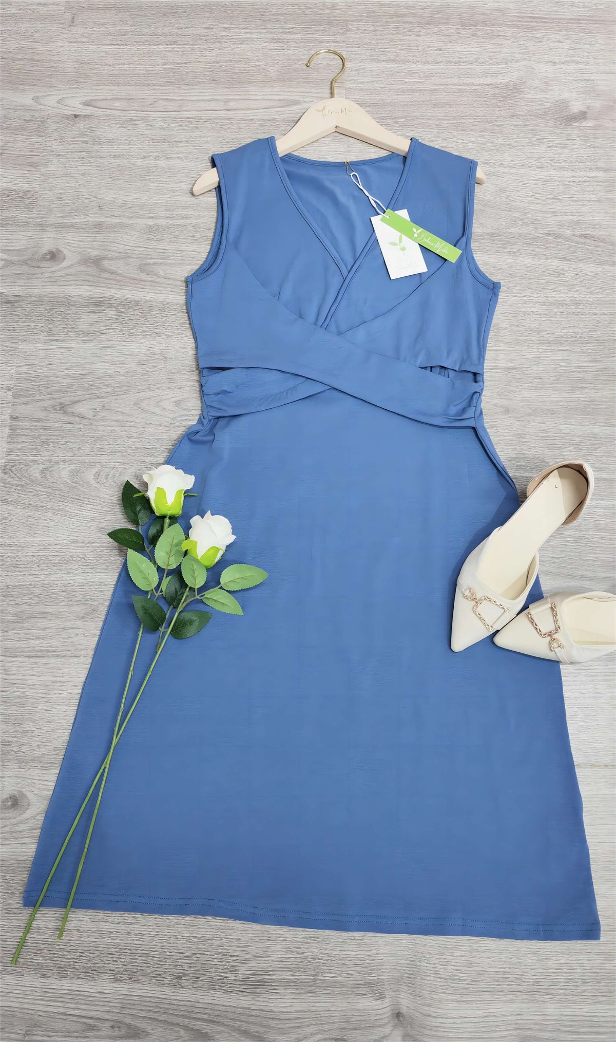 Sleeveless Deep V-Neck Wrap Pleated Waist A-Line Cocktail Midi Dress - View 10