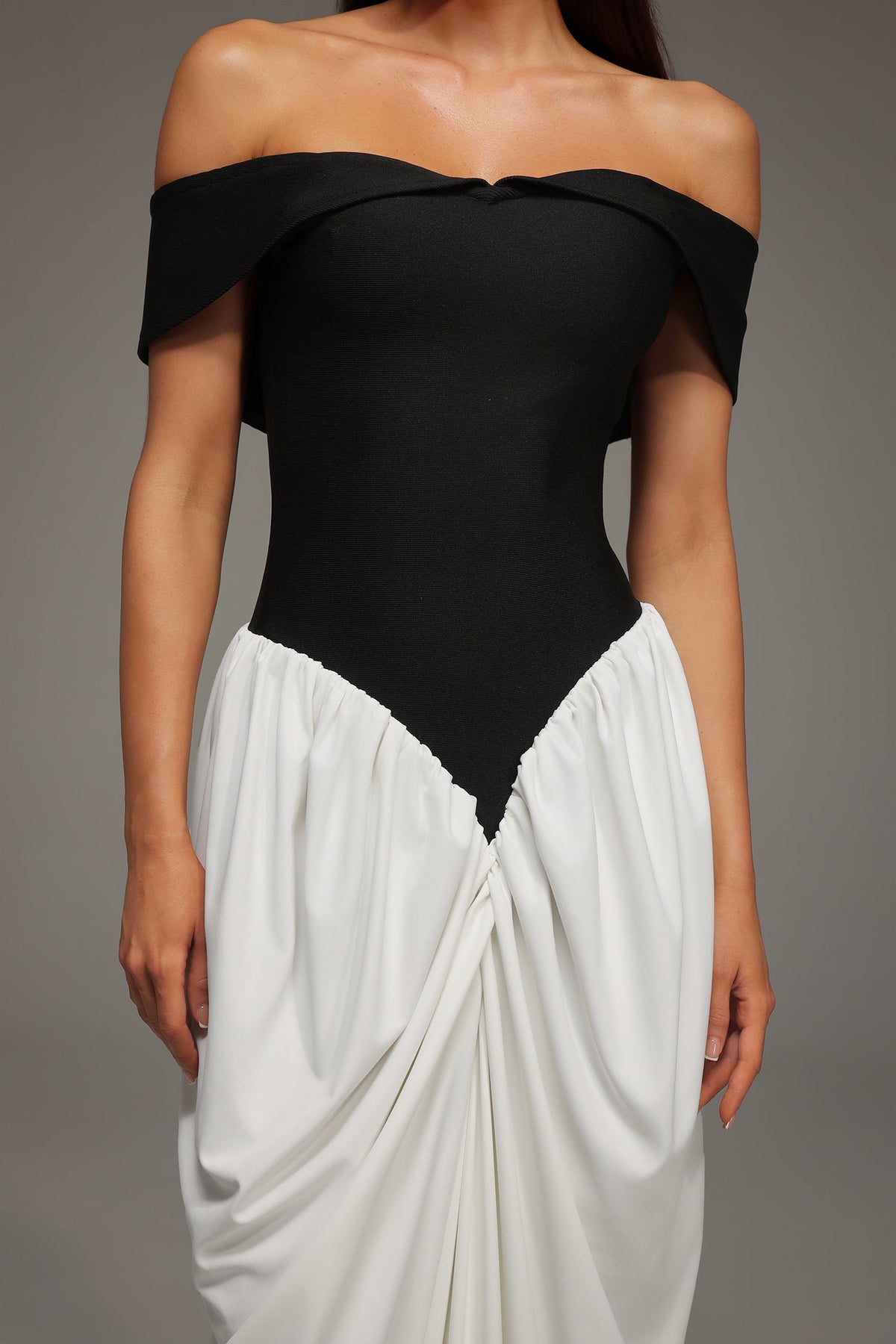 Off Shoulder Sweetheart Color Block Draped Gathered Maxi Gown - View 2