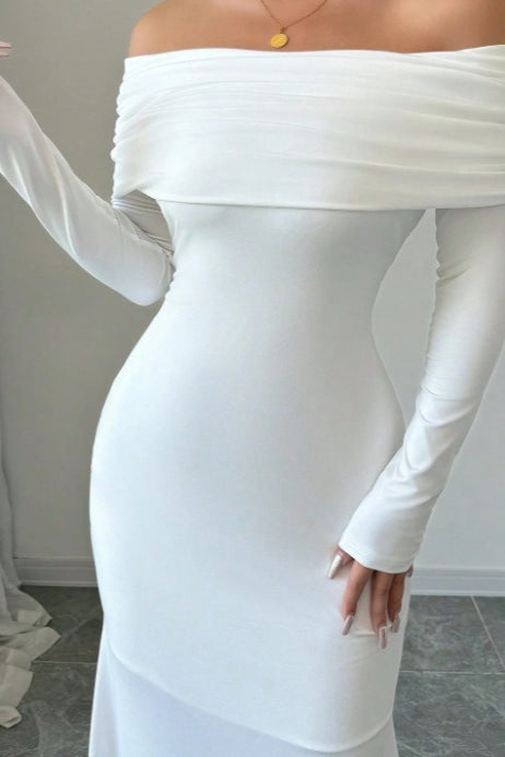 Off Shoulder Long Sleeve Ruched Mermaid Maxi Dress - View 3