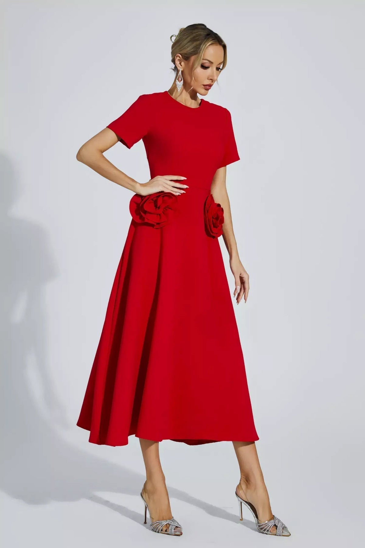Short Sleeve Pocket Fit and Flare Midi Dress - View 2