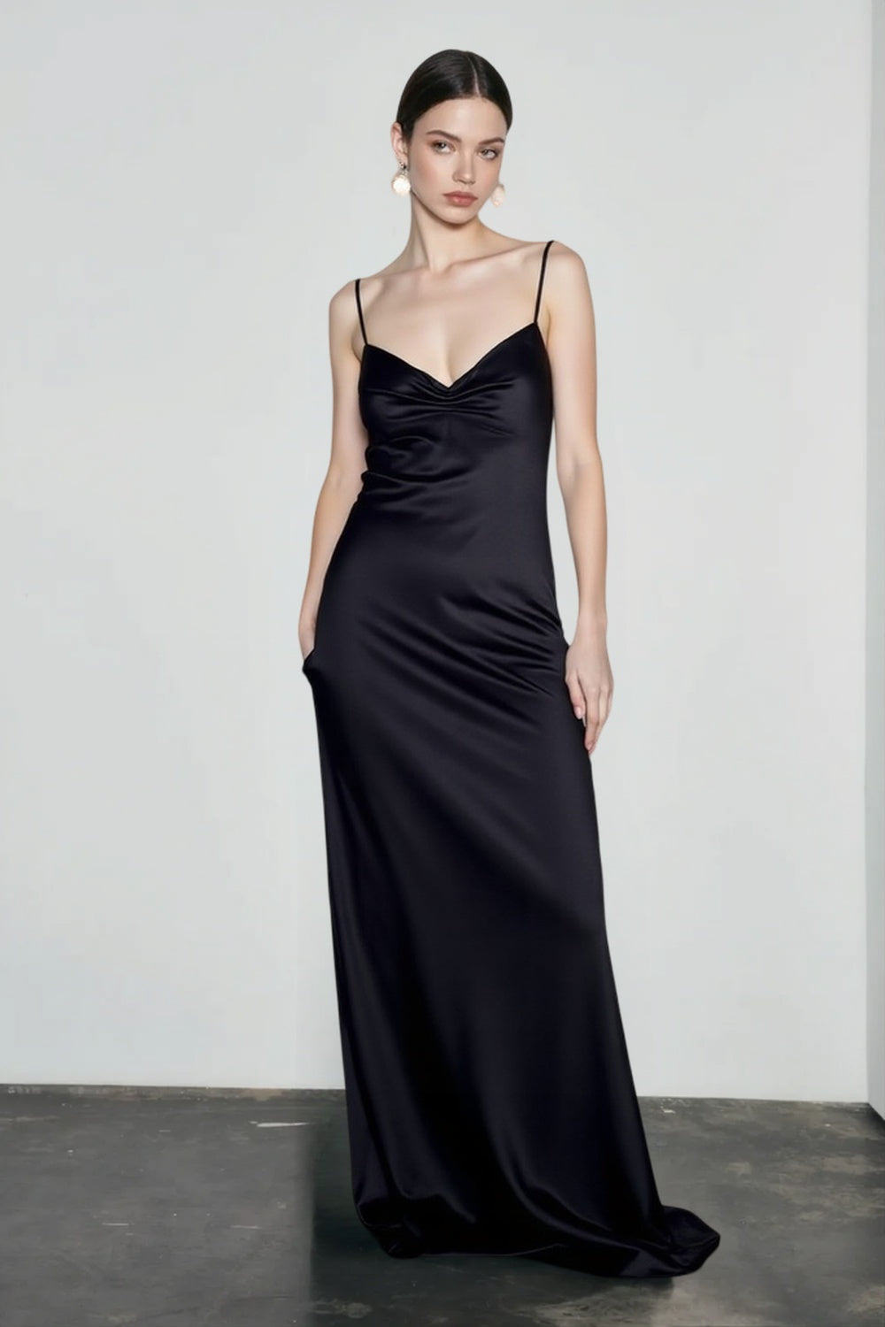 Satin Sweetheart Spaghetti Strap Ruched Bodycon Maxi Dress - View 4