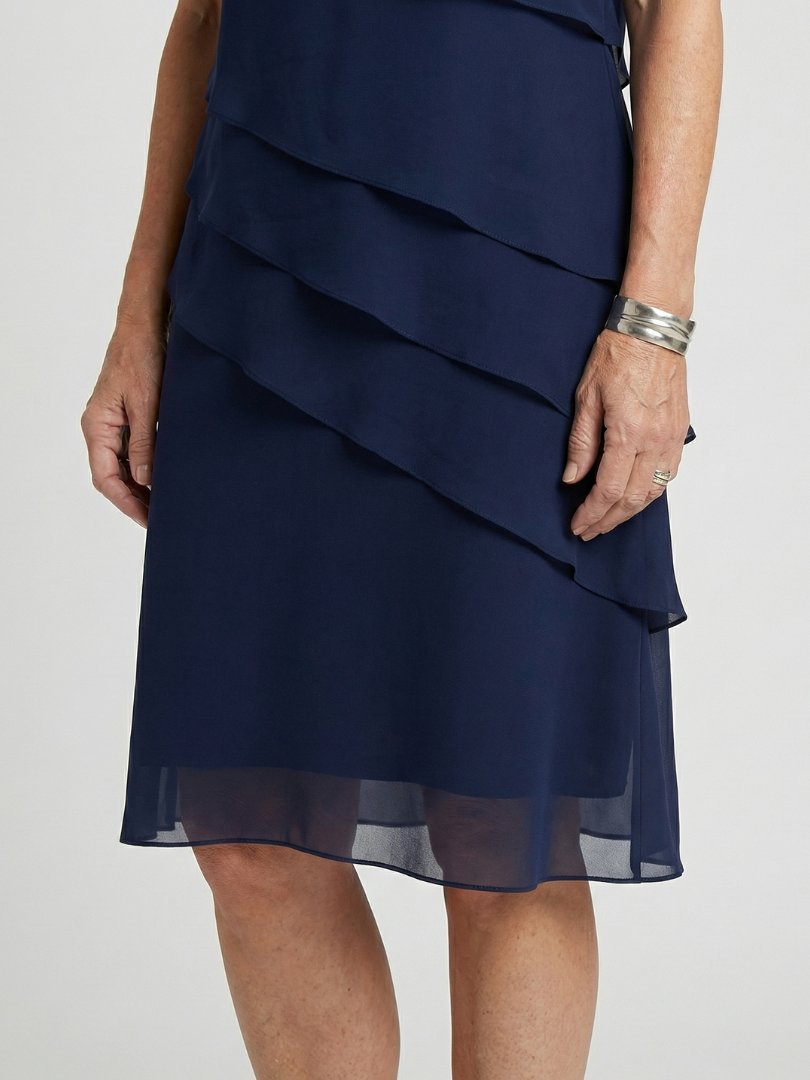 Round Neck Short Sleeve Tiered Knee Length Dress 3