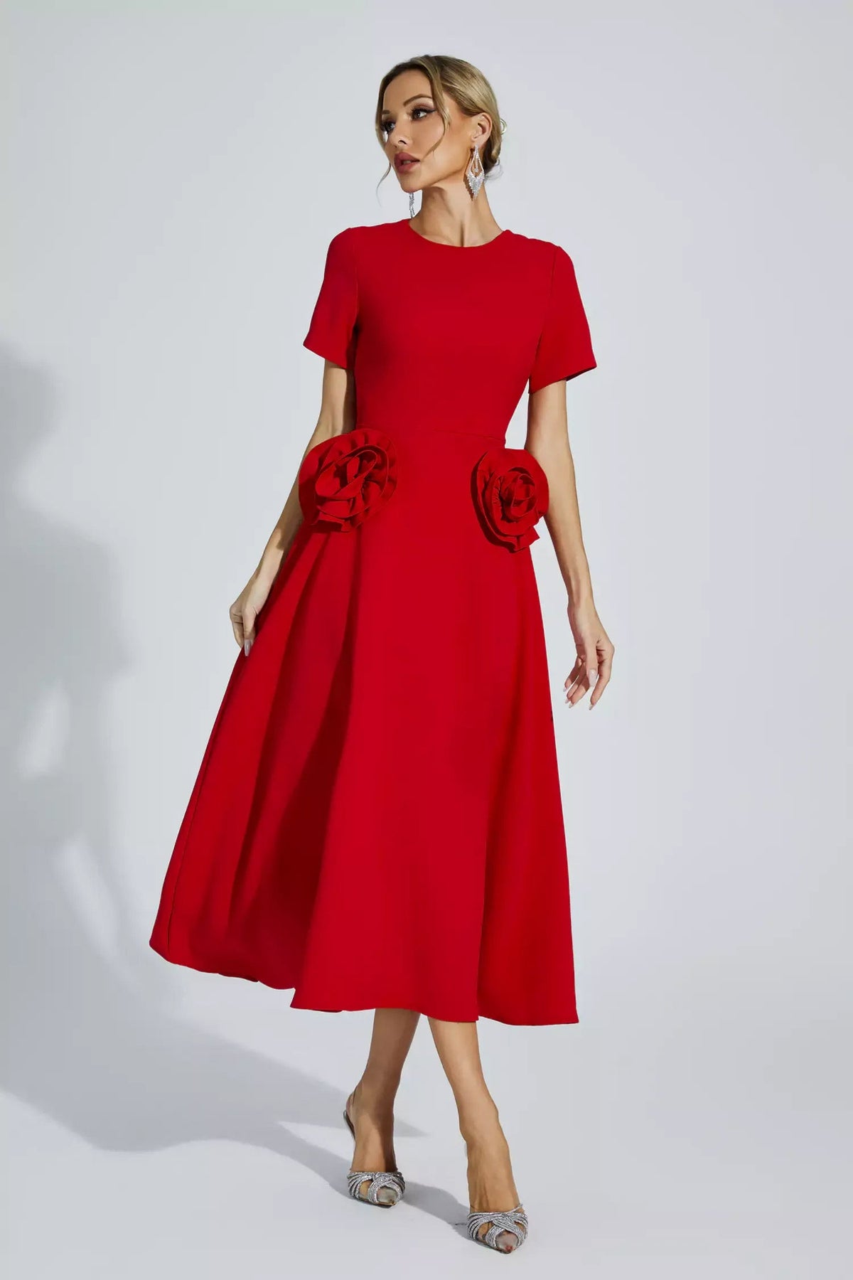 Short Sleeve Pocket Fit and Flare Midi Dress - View 3