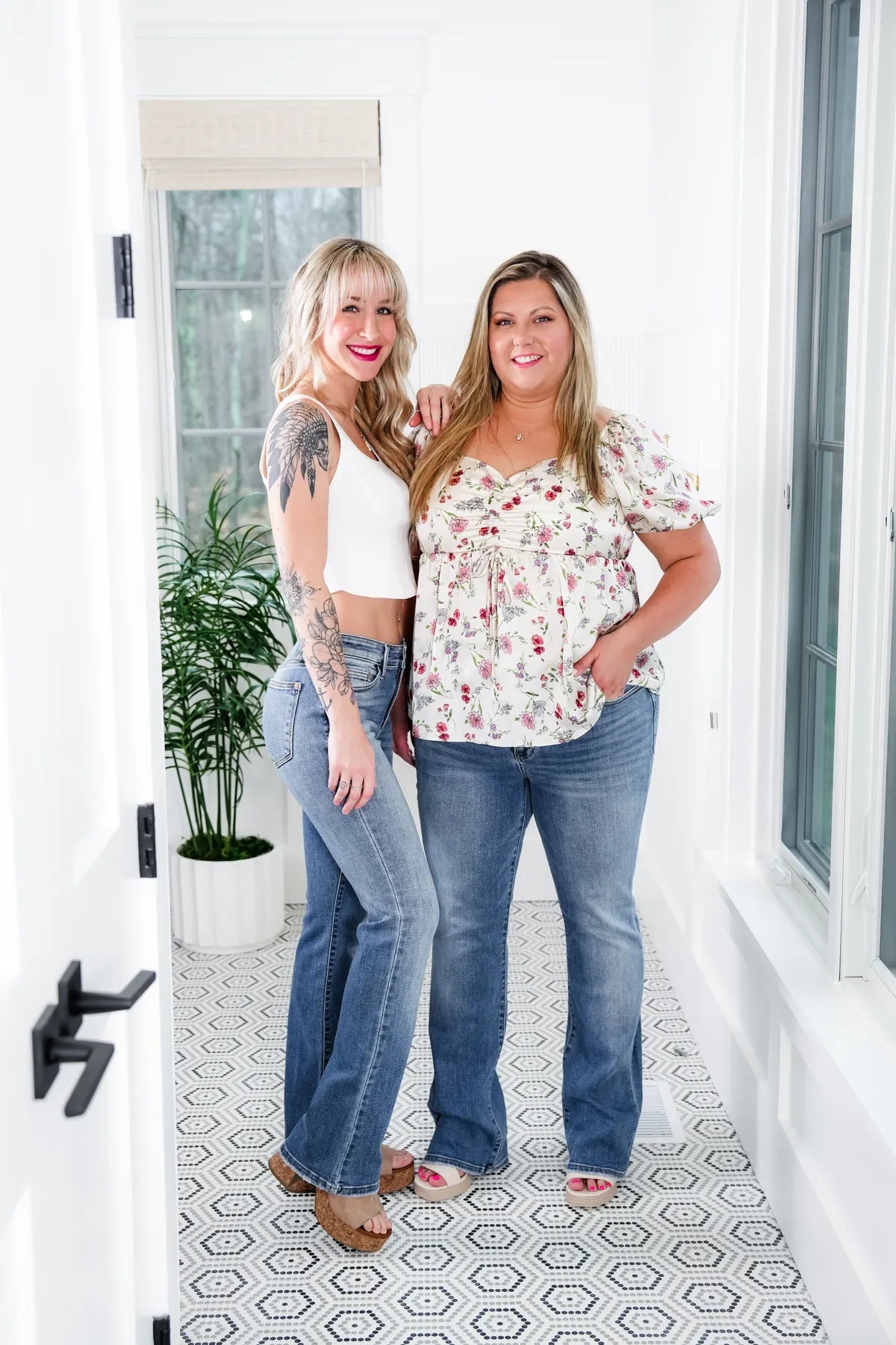 High Waist Flare Leg Stretch Denim Jeans 22