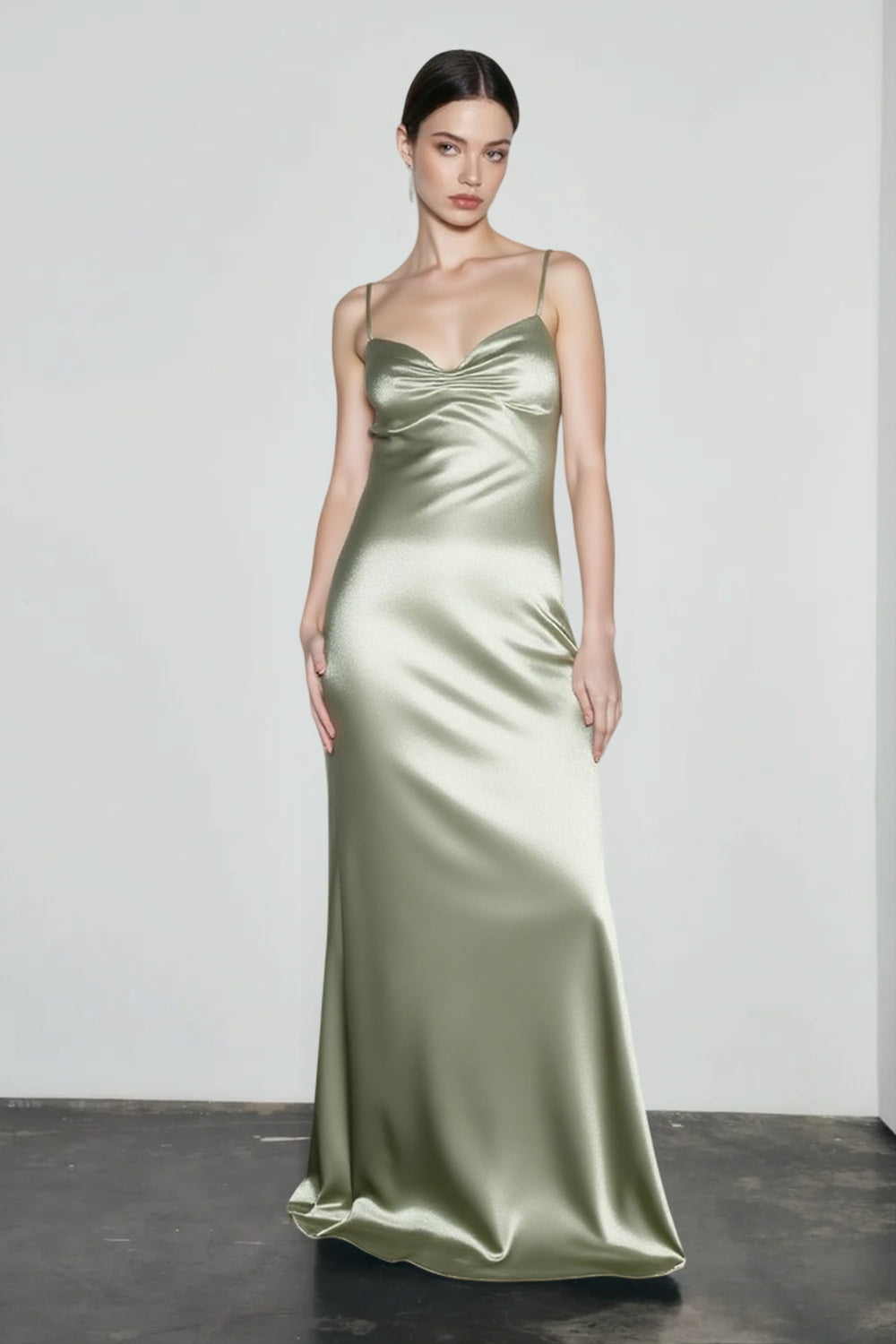 Satin Sweetheart Spaghetti Strap Ruched Bodycon Maxi Dress - View 3