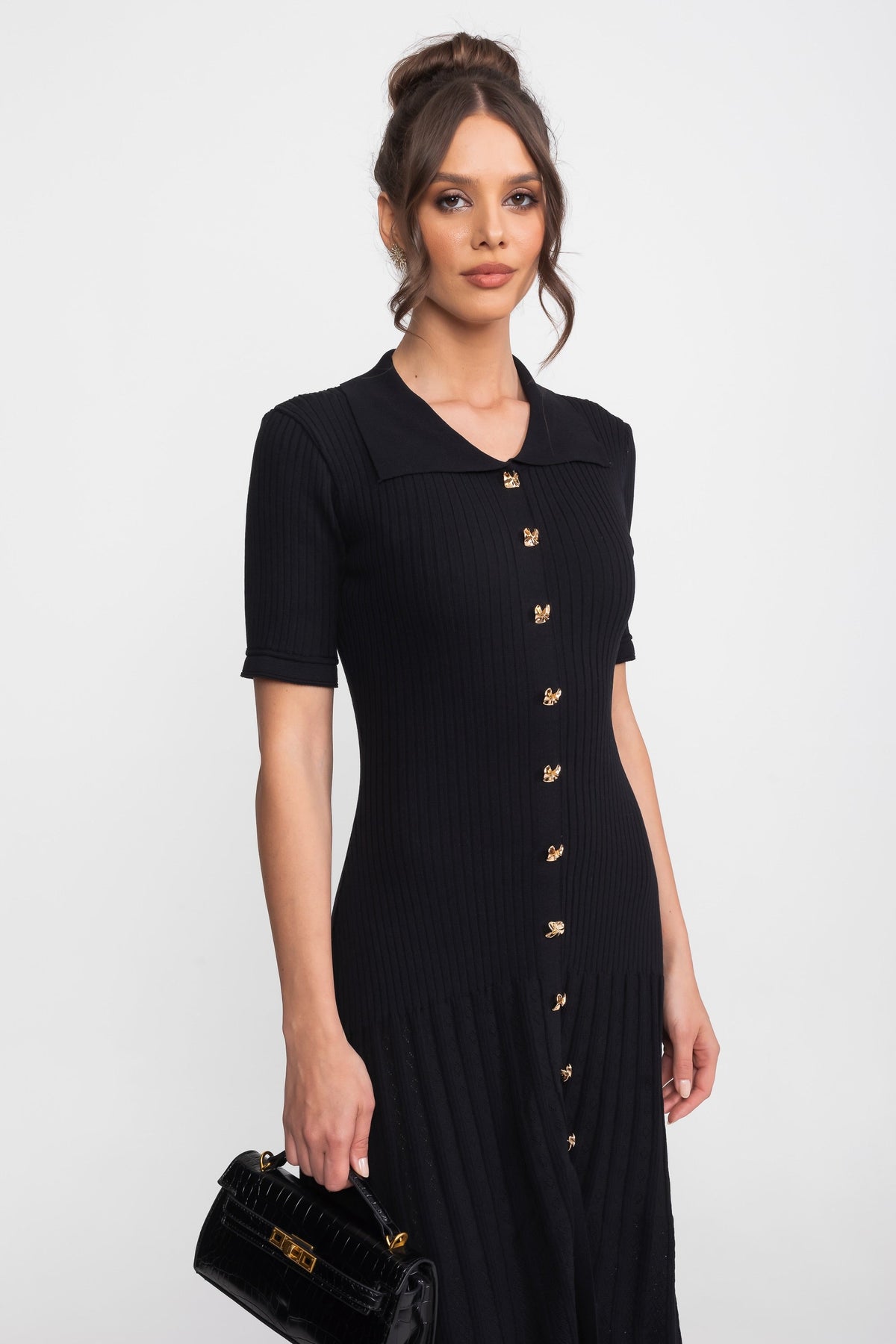 Ribbed Knit Midi Dress With Peter Pan Collar And Pleated Skirt - Black - View 3