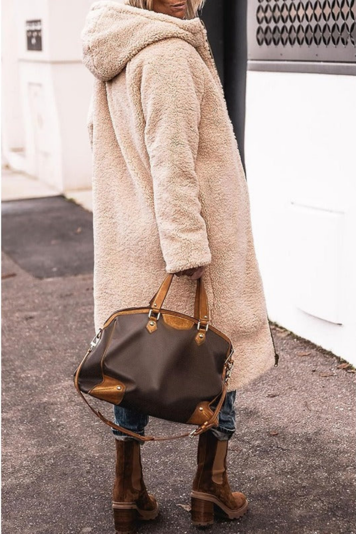 Reversible Sherpa Lined Quilted Longline Coat 2