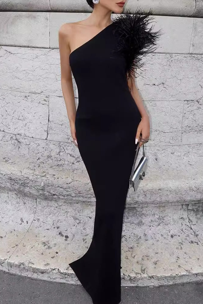 One Shoulder Feather Trim Bodycon Maxi Party Gown - View 4