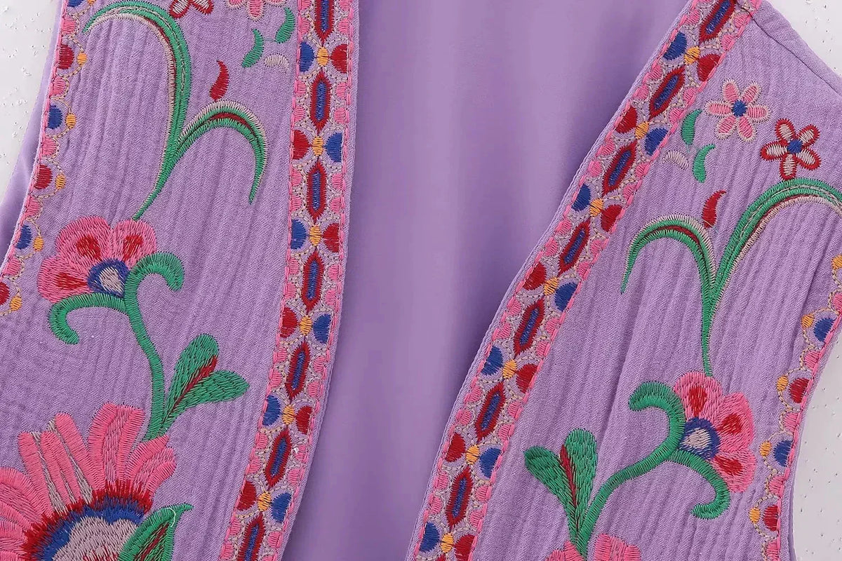 Floral Embroidered Braided Trim Sleeveless Vest 21