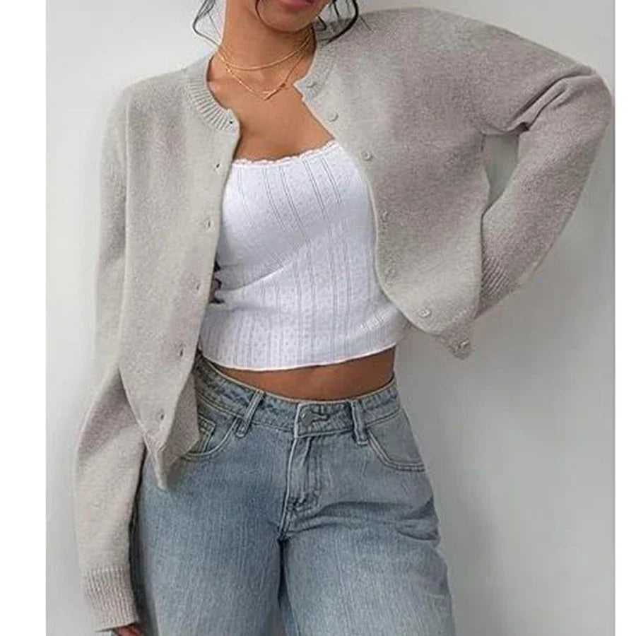 Round Neck Button Front Cropped Knit Cardigan 3