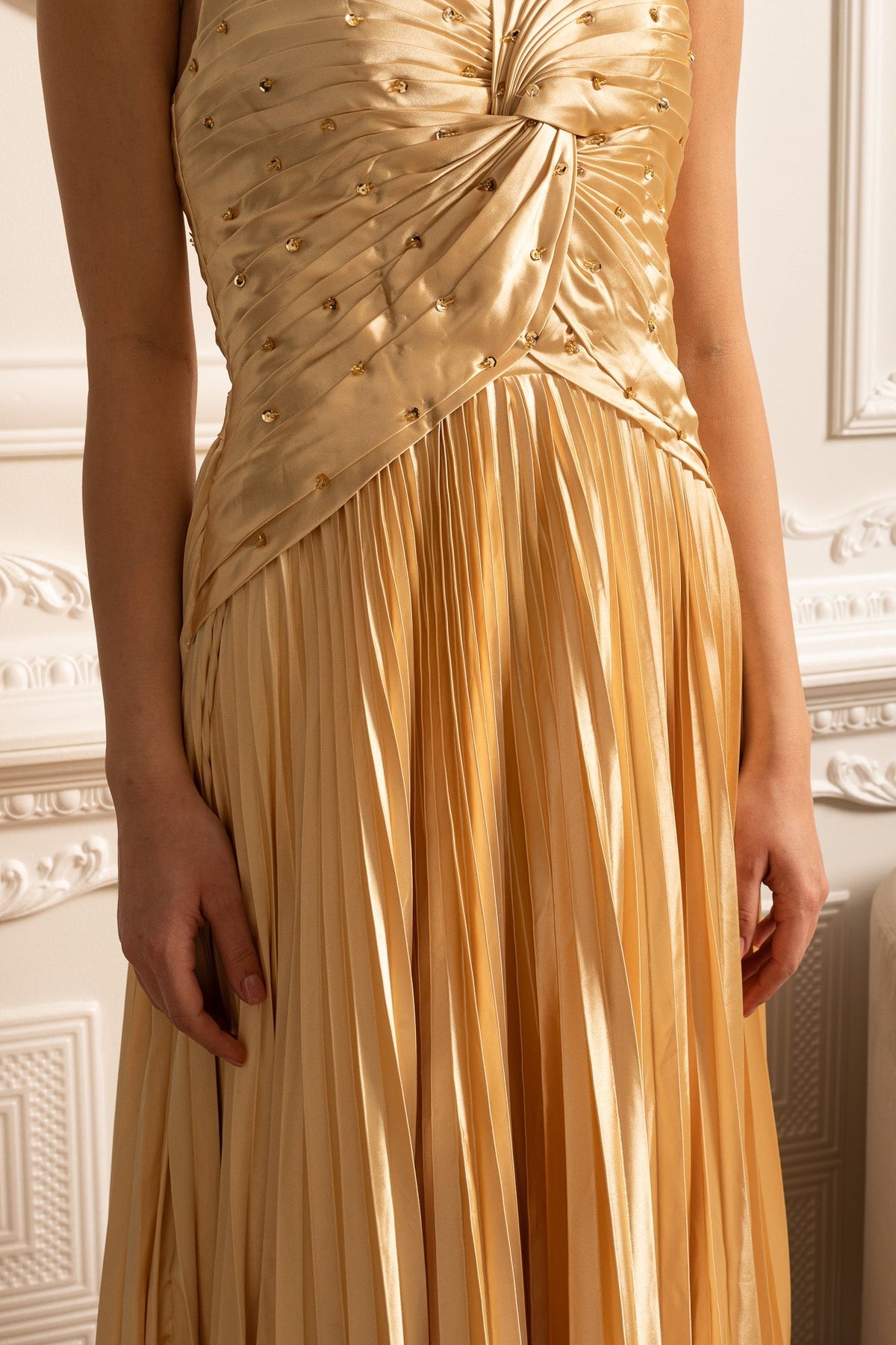 Spaghetti Strap Sweetheart Rhinestone Draped Bodice Maxi Gown - View 10