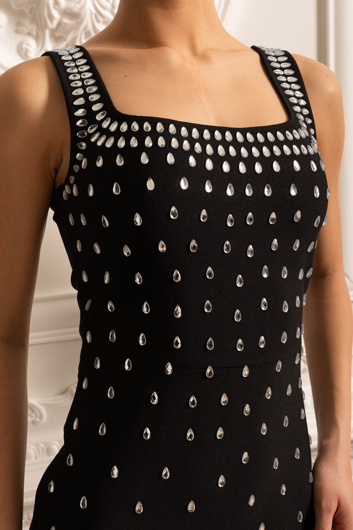 Crystal Teardrop Embellished Square Neck Wide Strap Column Maxi Gown - View 6