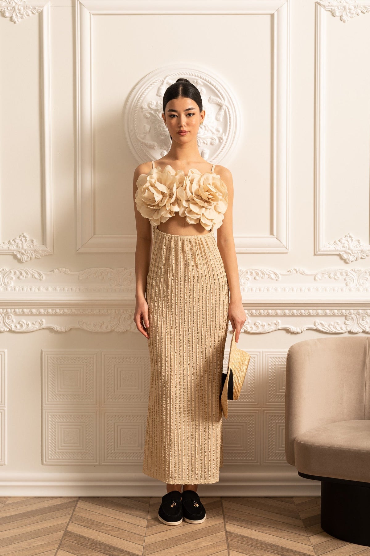3D Floral Applique Spaghetti Strap Midriff Cut Out Pleated Maxi Dress - View 10