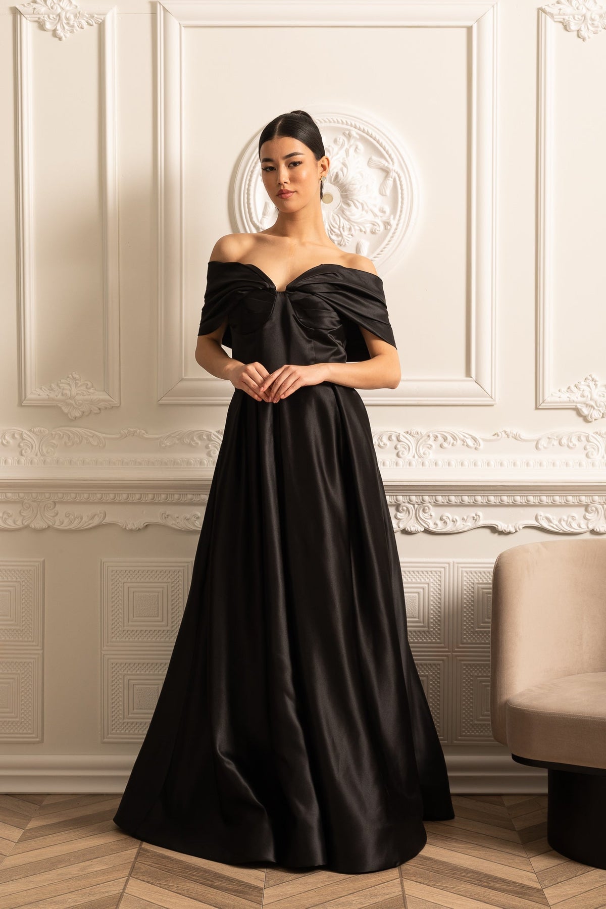 Satin Off Shoulder Sweetheart Twist Bodice Pleated Ball Gown - View 5