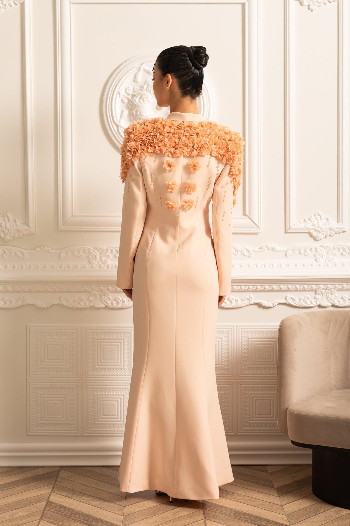 3D Floral Shoulder Notched Lapel Metallic Button Blazer Gown - View 4