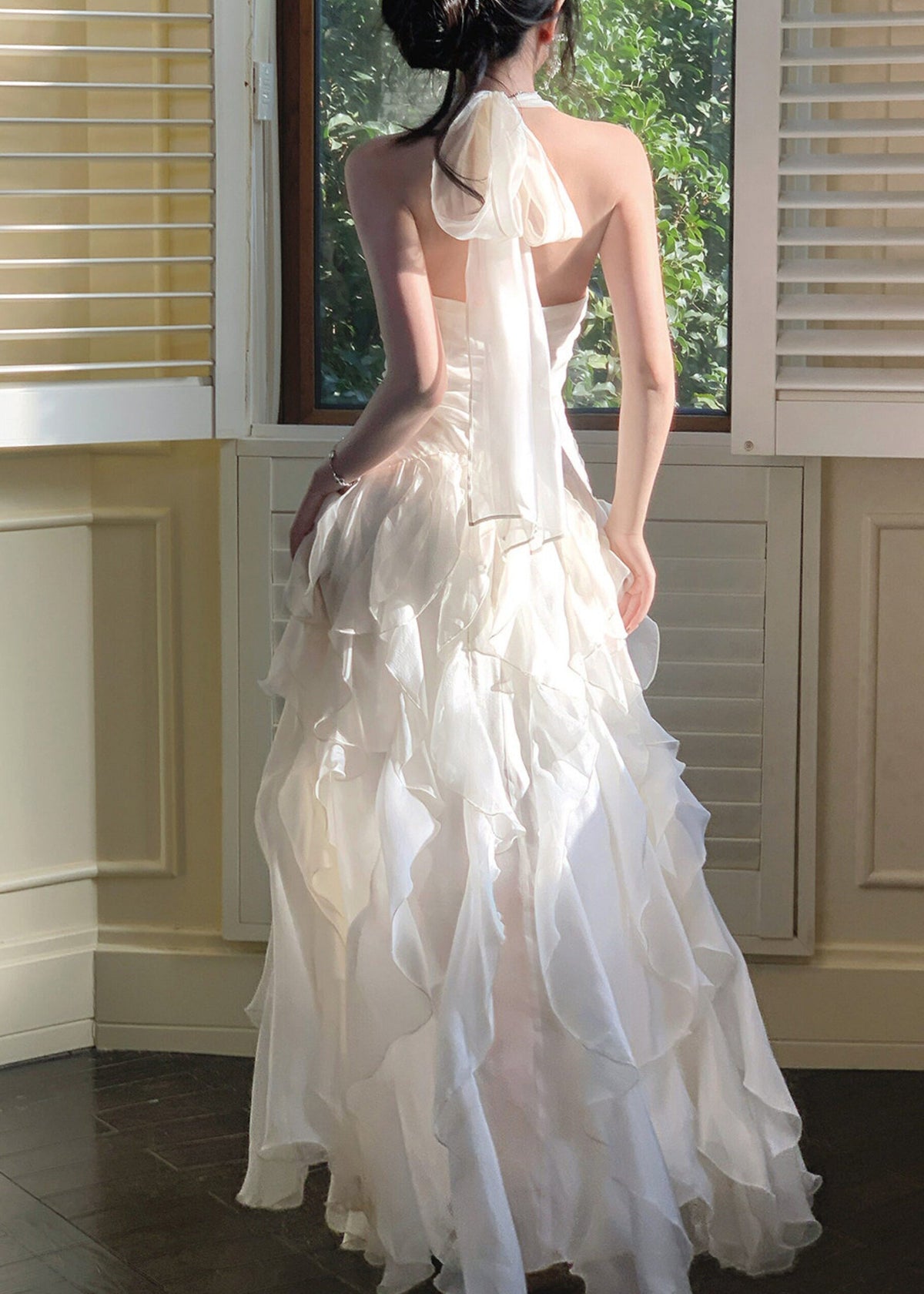 Elegant White Cinched Ruffled Tulle Maxi Dress Summer - View 5
