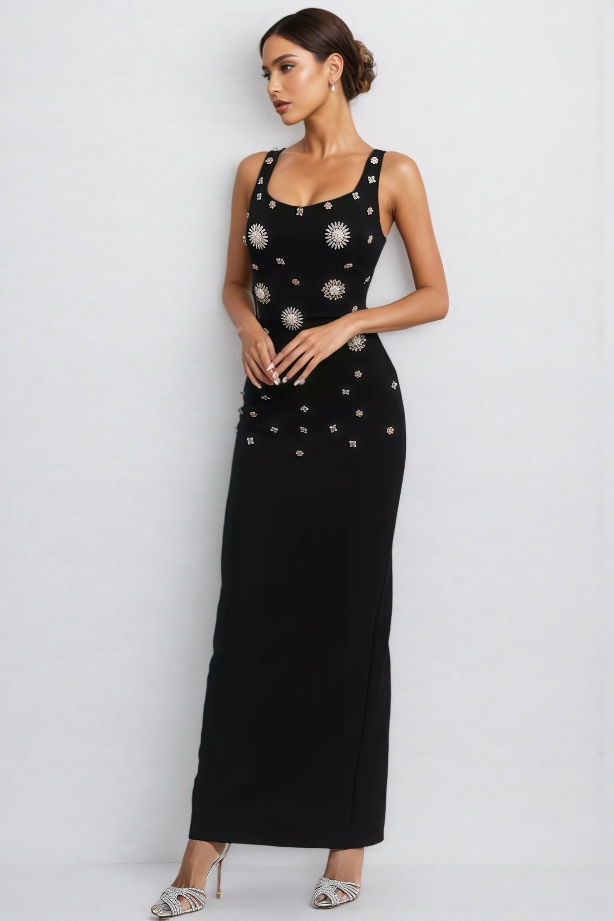 Rhinestone Sunburst Scoop Neck Sleeveless Column Maxi Gown - View 4