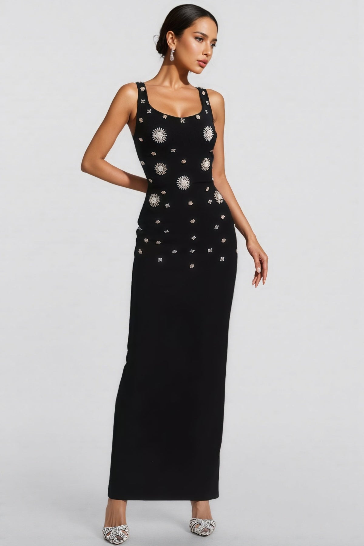 Rhinestone Sunburst Scoop Neck Sleeveless Column Maxi Gown - View 5