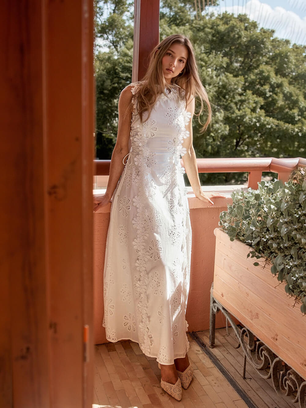 Eyelet Embroidery Scalloped Lace Trim High Neck Side Tie Maxi Dress - View 4
