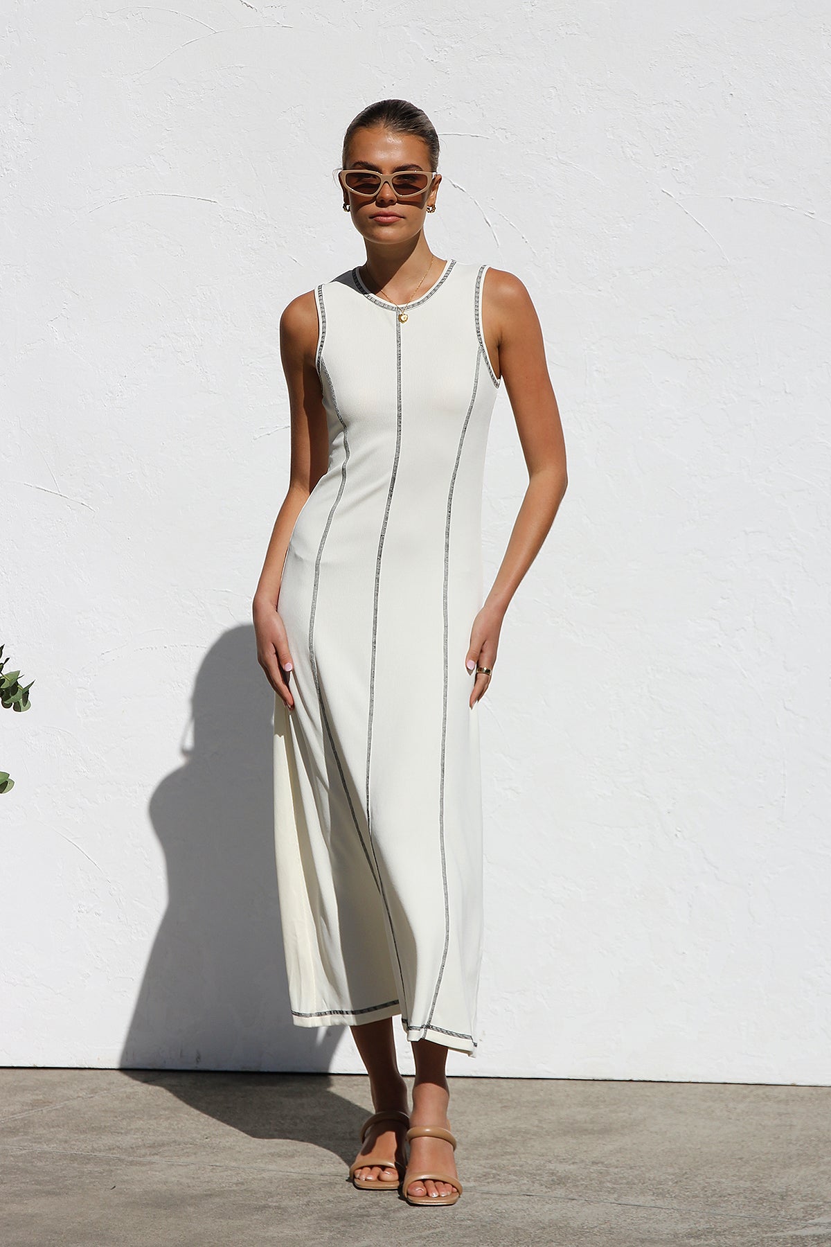 Ribbed Knit Sleeveless Crew Neck Contrast Stitch Column Maxi Dress - View 4