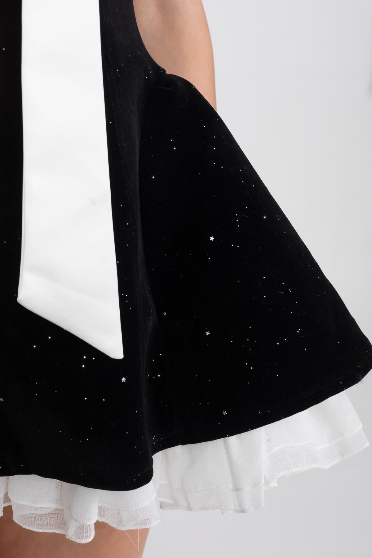 Strapless Velvet Mini Dress With Satin Bow And Ruffle Hem - Black - View 5