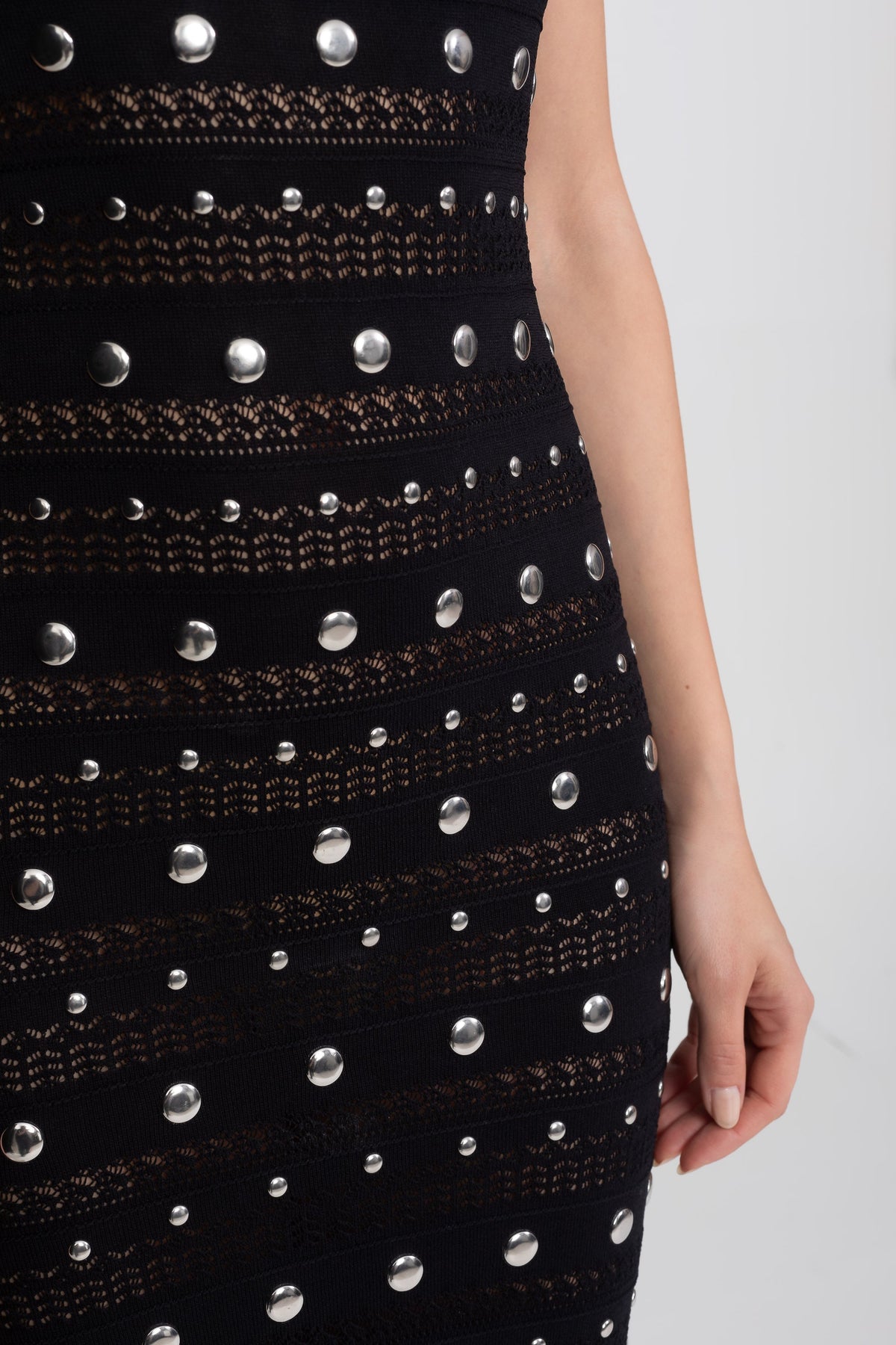 Embellished Knit Midi Dress With High Neck And Ruffle Hem - Black - View 4