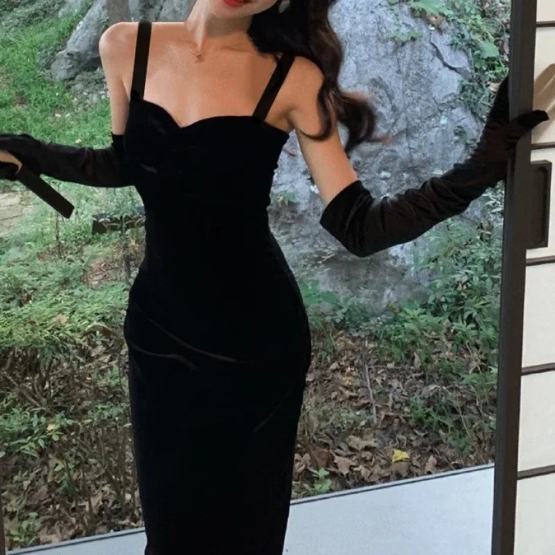 Velvet Sweetheart Bustier Bodycon Dress - View 5