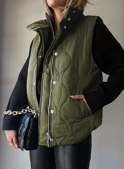 Stand Collar Zip Snap Front Quilted Puffer Vest 2
