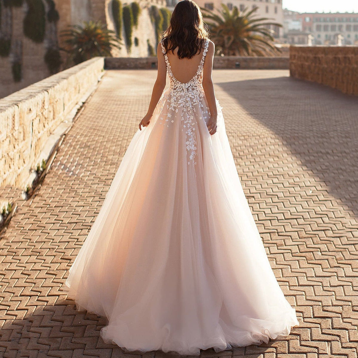 Deep V-Neck 3D Floral Lace Applique Tulle A-Line Maxi Gown - View 3