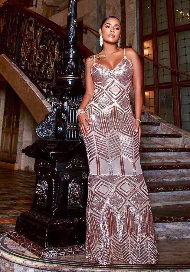 Sequin Geometric Diamond Pattern V-Neck Mermaid Maxi Gown
