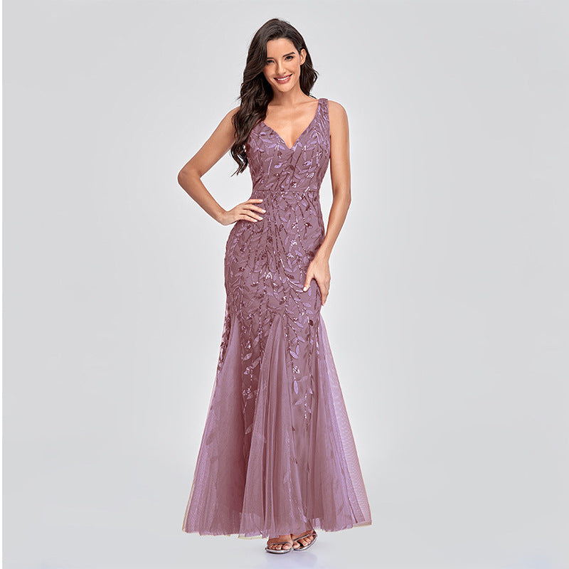 Sequin Embroidered V-Neck Sleeveless Tulle Mermaid Gown - View 4