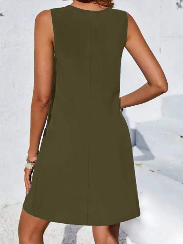Round Neck Sleeveless Button Pocket Shift Mini Dress 6