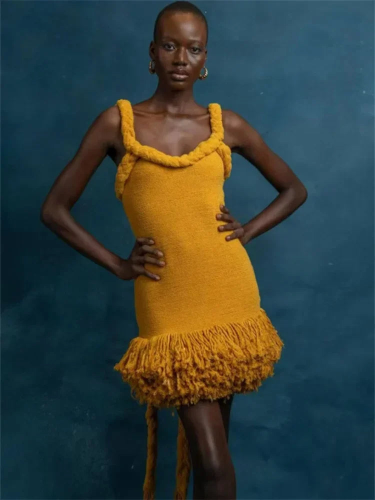 V-Neck Sleeveless Bodycon Mini Dress in yellow - View 2