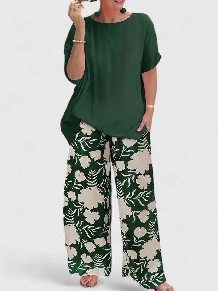 Round Neck Short Sleeve Top and Floral Print Wide Leg Pants Two Piece Set 2