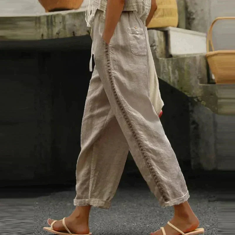 High Waist Embroidered Side Trim Tapered Pants 3