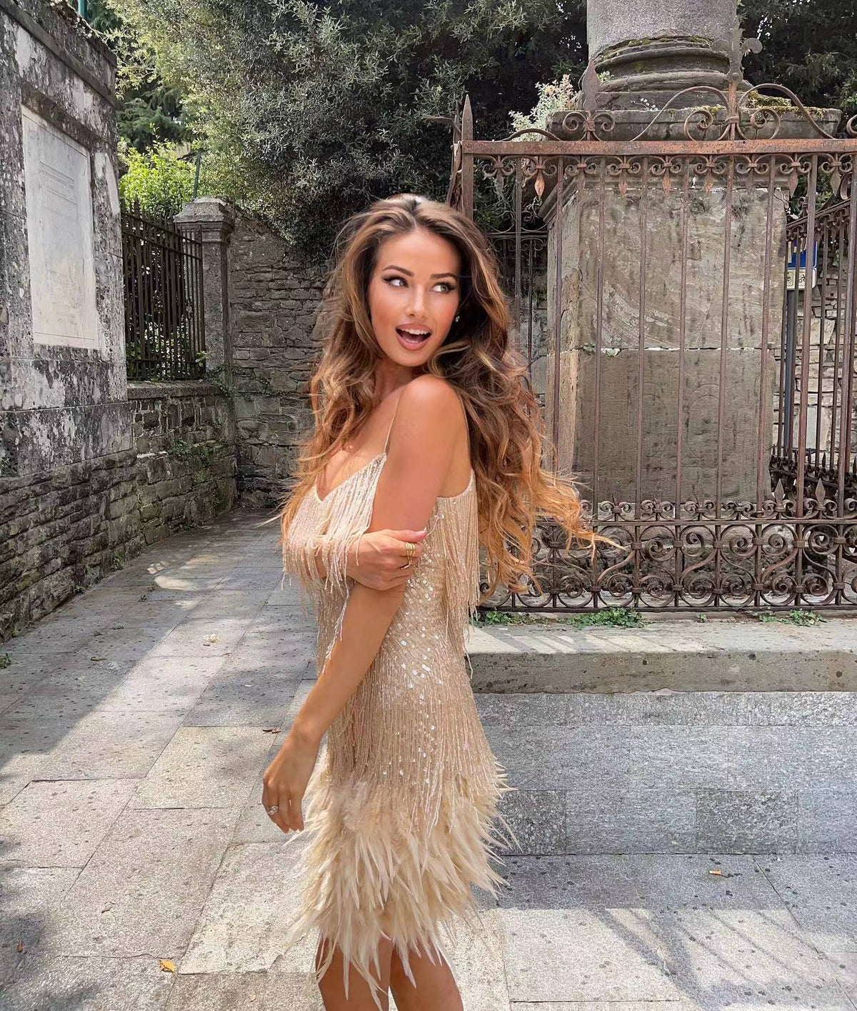Sequin Fringe Feather Trim V-Neck Bodycon Mini Party Dress - View 7
