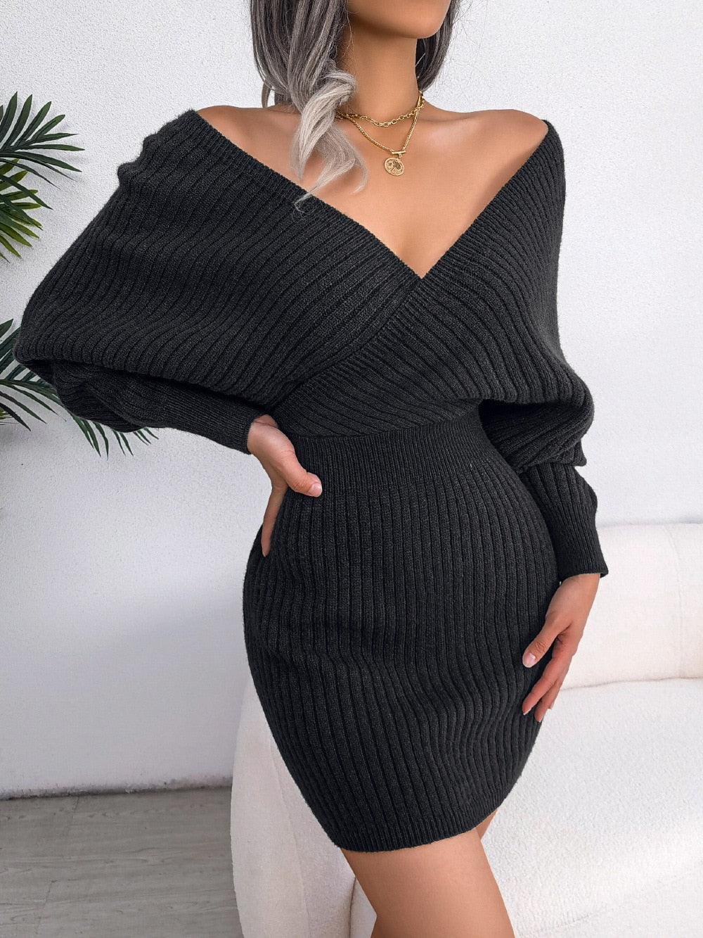 Knit Deep V-Neck Batwing Long Sleeve Bodycon Sweater Mini Dress - View 4