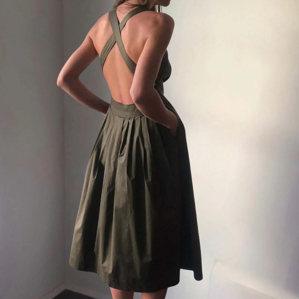 Cross Back High Waist Pleated A-Line Maxi Dress - View 3