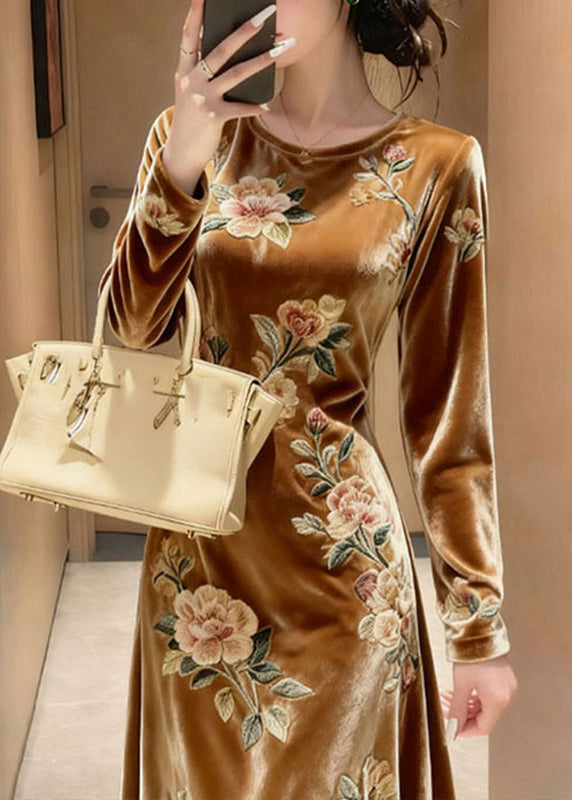 Unique Yellow O-Neck Embroidered Floral Silk Velvet Maxi Dresses Fall - View 2