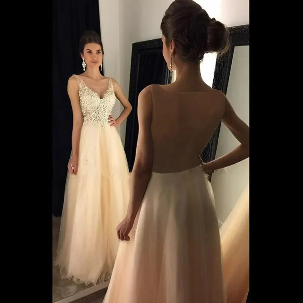 Tulle V-Neck Beaded Lace Backless A-Line Maxi Gown