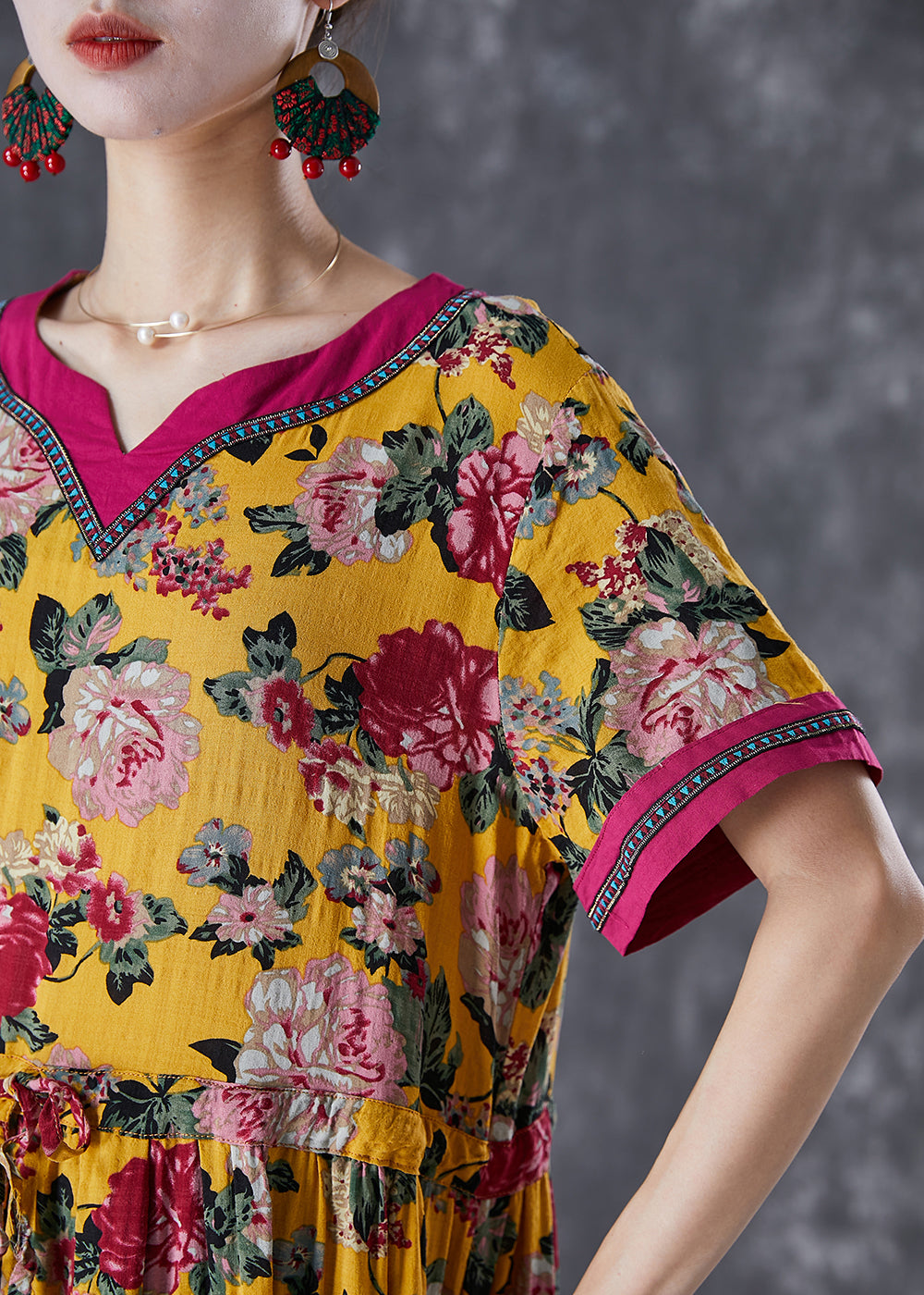 Floral Print V-Neck Contrast Trim Short Sleeve Midi Dress - View 5