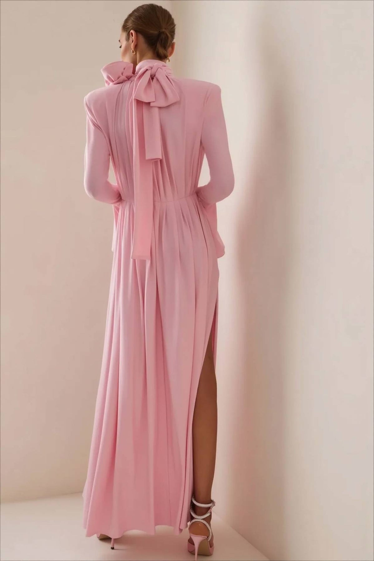 High Neck Long Sleeve 3D Floral Pleated High Split Maxi Dress - View 4