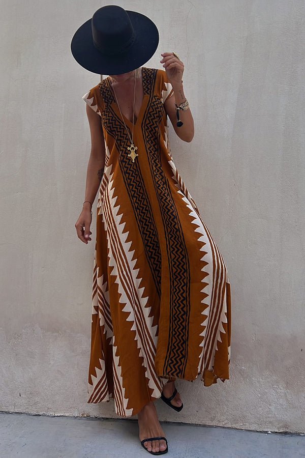 Geometric Print V-Neck Short Sleeve Flowy Boho Maxi Dress - View 7