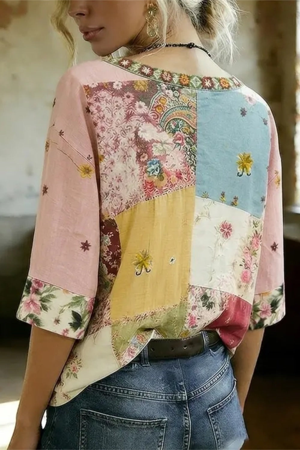 Patchwork Floral Print V-Neck Half Sleeve Blouse 2